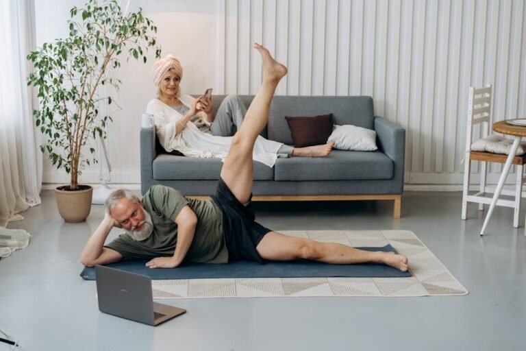 Warm-Up Techniques Seniors Should Never Skip for Safer, Steadier Movement