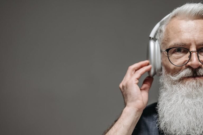 Noisy Environments Seniors Should Avoid to Protect Their Hearing Health